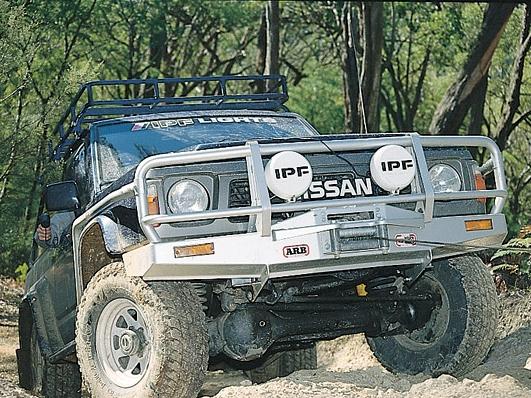Передний бампер ARB Deluxe 3416110 для Nissan Patrol GQ Y60 1987-1997