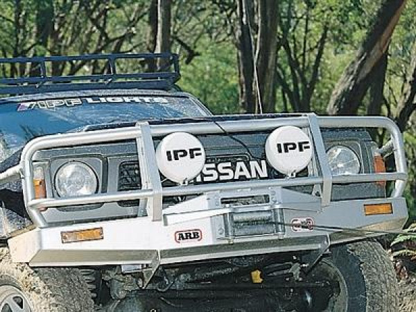 Передний бампер ARB Deluxe 3416110 для Nissan Patrol GQ Y60 1987-1997