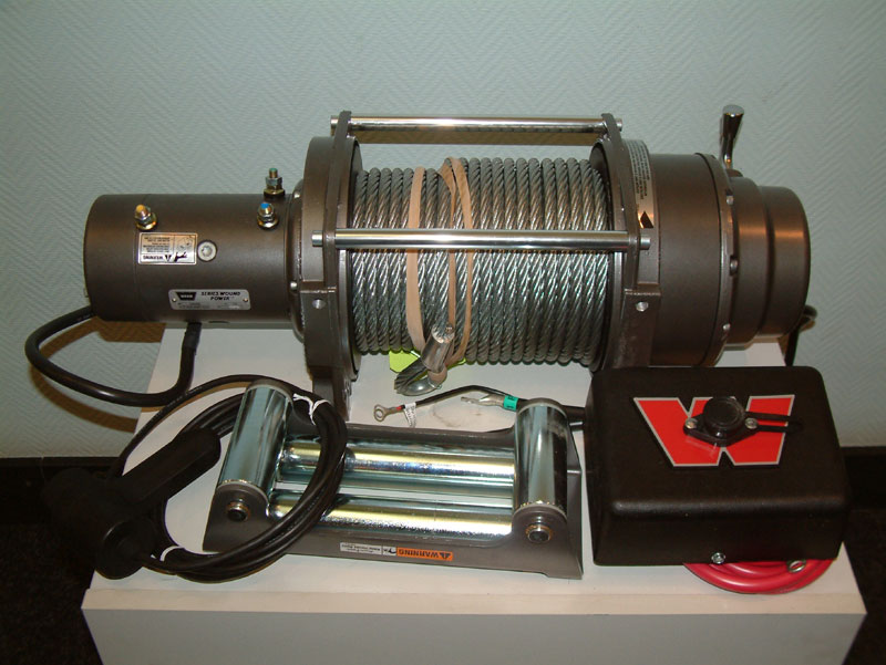 Электрическая лебедка Warn M-12000 12V