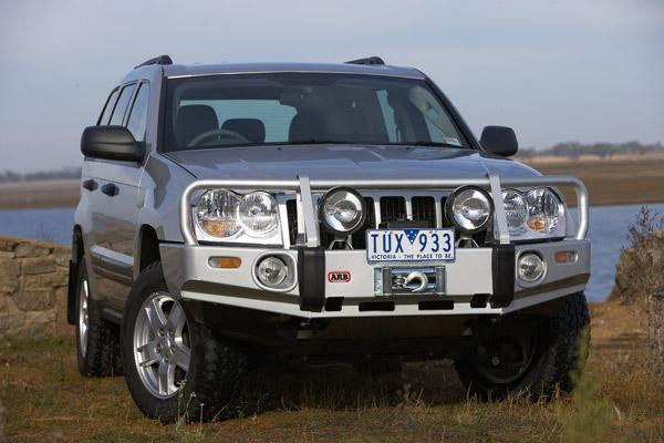 Передний бампер ARB (серия Deluxe) для Jeep Grand Cherokee WH/WK (2005-2009)