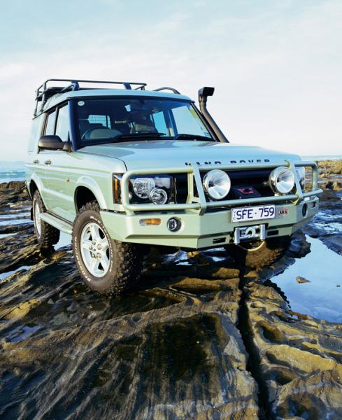 Передний бампер ARB (серия Deluxe) для Land Rover Discovery 2 (2003-2005)