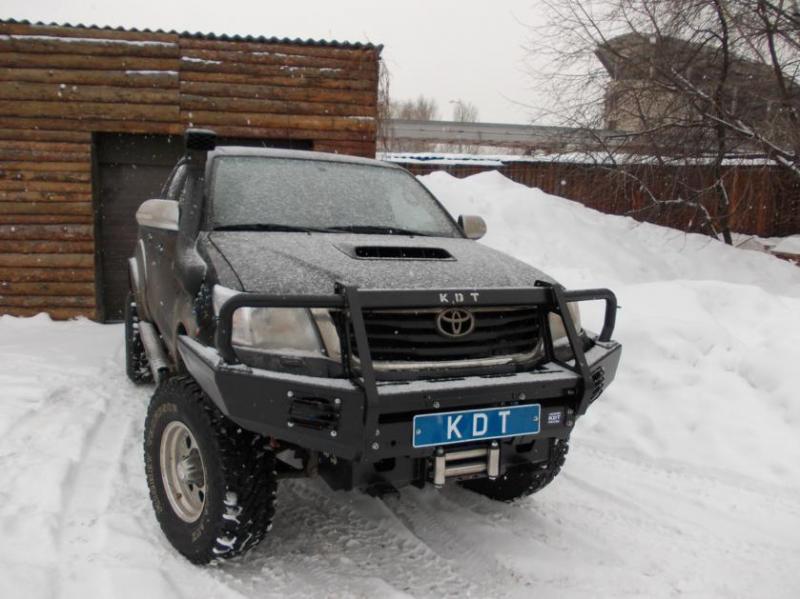 Передний силовой бампер со съёмным кенгурином III поколения - Toyota HILUX.