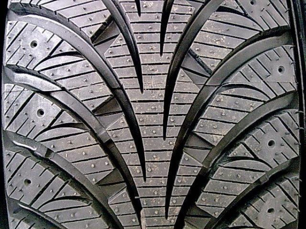 Шина Goodyear 235/50R18 97T UG ICE WRT